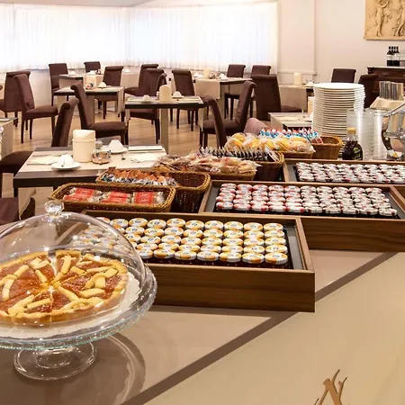Atlantico Hotel 4*