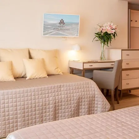 Atlantico Отель