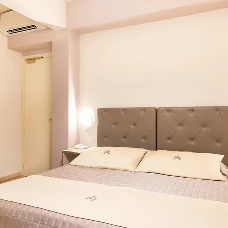 Отель Atlantico 4*