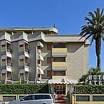 ホテル アトランティコ 4*